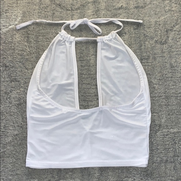 Open Back Low Cut Crop Top - Picture 3 of 3